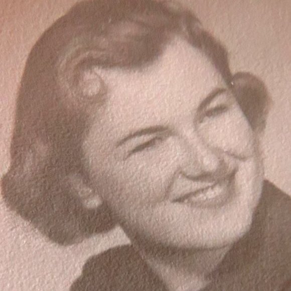 Meet your Posher, Melba - Picture 7 of 7